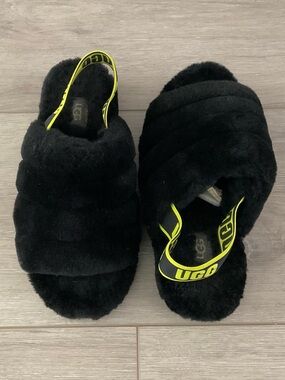 UGG Fluff Yeah Slide Sundae Black Yellow Size 7